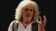 Genova, Alessandro Bergonzoni in  "Arrivano i Dunque" al Politeama Genovese