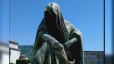 Savona: ruba dente d'oro da una salma, denunciato dipendente comunale che faceva il becchino senza autorizzazione