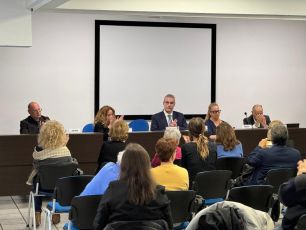 Salis non partecipa al confronto organizzato da Ande, Piciocchi: "Non rispettoso per gli elettori"