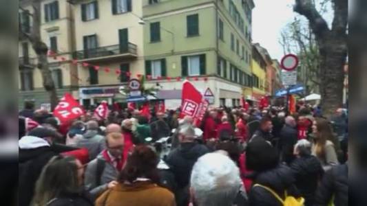 Aggressione, il sindacalista ritira la denuncia. Emerse incongruenze tra la sua versione e gli accertamenti svolti dalla Digos