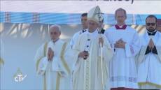 Morte Papa Francesco, quel 'Ma se ghe penso' cantato in suo onore per la visita a Genova (VIDEO)