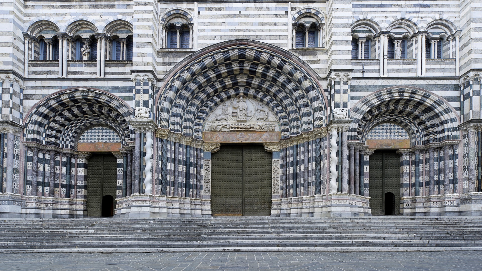 Genova, in Cattedrale ogni sera una messa per Papa Francesco nel ricordo del suo ministero