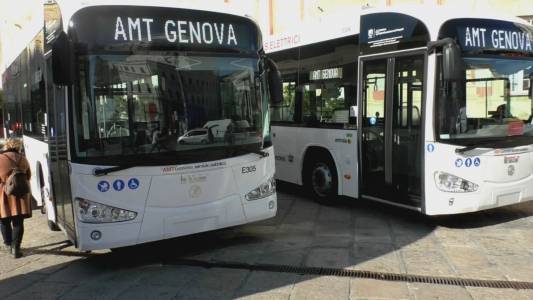Euroflora 2025, ecco tutti gli autobus per raggiungere la rassegna floreale
