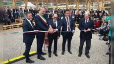 Euroflora 2025 inaugurata al Waterfront, al debutto il nuovo volto della Fiera di Genova