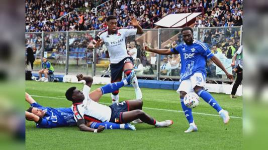 Como-Genoa 1-0: un gol di Strefezza basta ai lariani, i rossoblù sfiorano più volte il pari ma tornano a casa a mani vuote