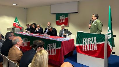 Forza Italia, Gasparri: “La politica non si inventa, le elezioni non sono un concorso di bellezza”