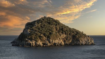 Turismo, Golfo dell'Isola da record: boom di prenotazioni nel ponte del Primo maggio