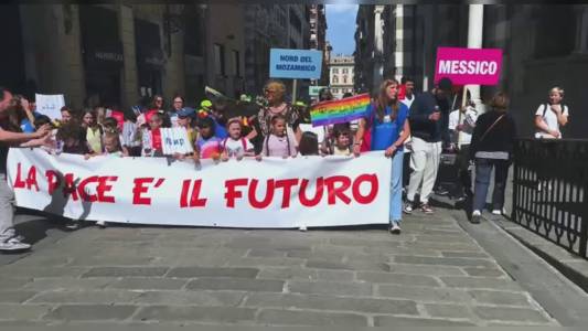 "Facciamo la pace?!”: a Genova la voce dei bambini diventa una marcia