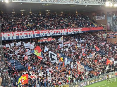 Genoa, non basta la doppietta di Pinamonti: l'Atalanta vince 2-3. Standing ovation per Badelj