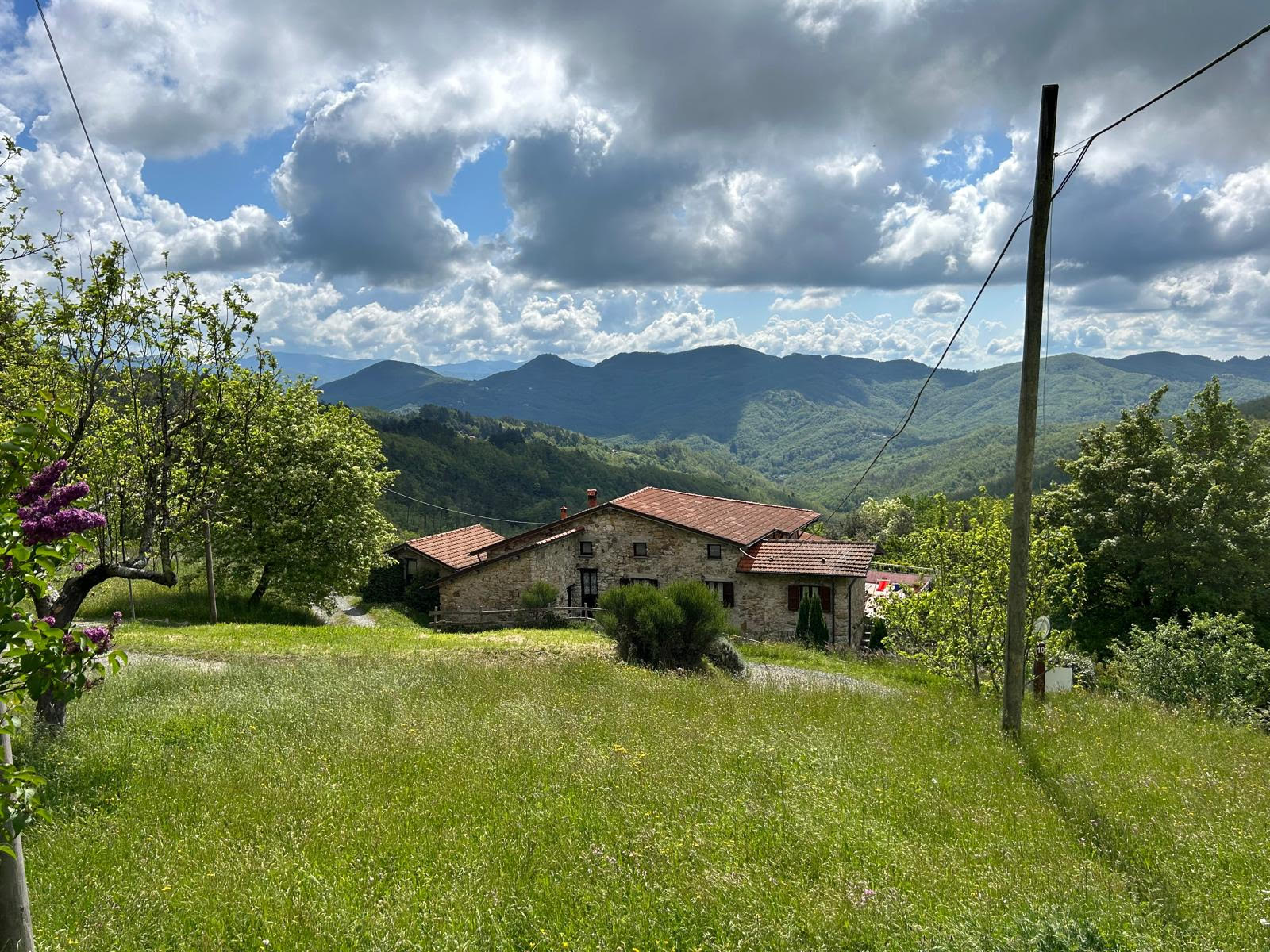 Benvenuti in Liguria a Maissana dove l'allerta meteo viene suonata dalle campane