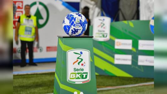 Serie B, play-out più vicini: la Lega ufficializza date e orari delle gare