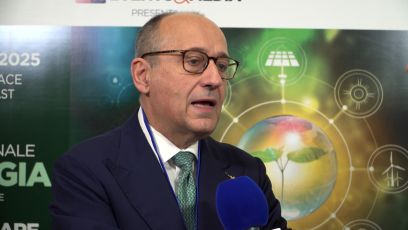 Forum Energia, Bagnai: "Il pianeta non si salva con la decrescita, ma con massicci investimenti"