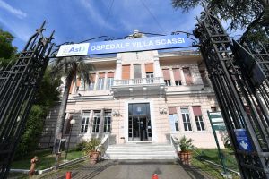 Donna scompare con la figlia di 42 giorni, ricerche in corso a Genova