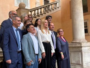 Politiche di genere, Città dei 15 minuti, Casa, Partecipazione: le nuove deleghe disegnano la Genova di Silvia Salis