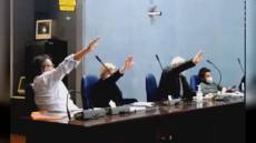 Cogoleto: non fecero saluto romano, assolti tre ex consiglieri comunali