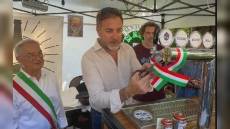 Nasce a Vessalico la prima birra all'aglio nero: tradizione e innovazione si incontrano alla Fiera dell'Aglio