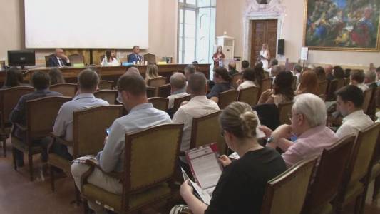 Genova al centro della rivoluzione del container: successo per l’evento ‘Il container cambia pelle’” di C.I.S.Co