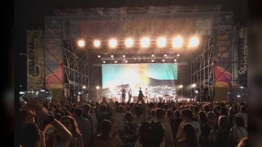 Baustelle, la guerra... continua: applausi per Bianconi-Brasini-Bastreghi al Balena Festival