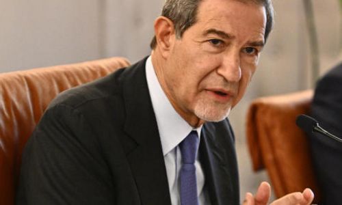 Porti, Musumeci annuncia la riforma: "Entro l'anno un nuovo assetto per un Mediterraneo più competitivo"