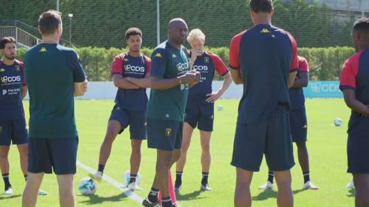 Genoa, acceso dibattito al Derby sul mercato e Vitinha prima punta