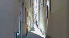 Genova, rapina nel centro storico: 43enne denunciato dalla polizia