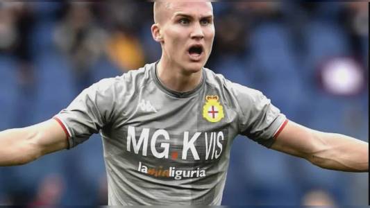 Genoa: Ostigard o Idzes per la difesa, in avanti caccia al bomber senza fretta