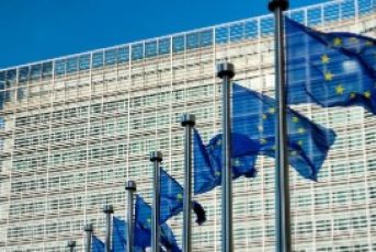 Commissione Ue: ok ad aiuto di Stato danese per uso di carburante sostenibile per aviazione