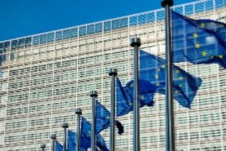 Commissione Ue: ok ad aiuto di Stato danese per uso di carburante sostenibile per aviazione