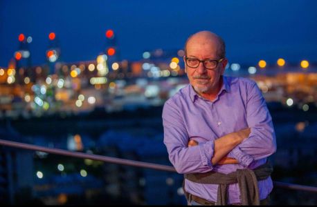 Dario Vergassola chiude “Scali a mare Pieve Ligure Art Festival 2025” con il suo irresistibile umorismo