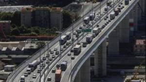 Liguria, fine settimana da bollino nero: traffico intenso e maltempo in arrivo