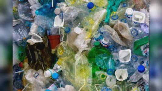 Genova, Comune rinnova l’impegno contro la plastica: accordo quinquennale con Plastic Free