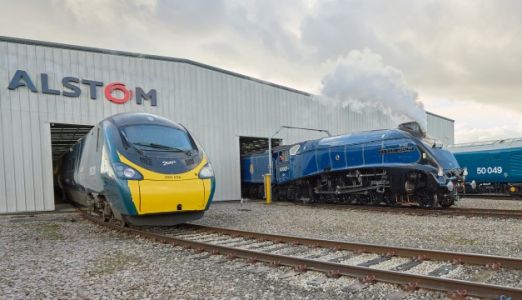 Regno Unito: Derby celebra 200 anni di ferrovie con il più grande raduno di treni al mondo, dai "locali" alle Frecce