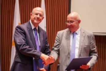 Cipro: 100 milioni da Banca Europea Investimenti per migliorare rete stradale