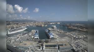 Porto di Genova: varchi traghetti aperti h24 per gestire l’esodo estivo fino al 14 settembre