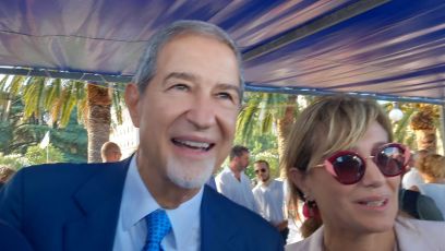 La Spezia, il ministro Musumeci al Palio del Golfo: "La realtà supera l'immaginazione"