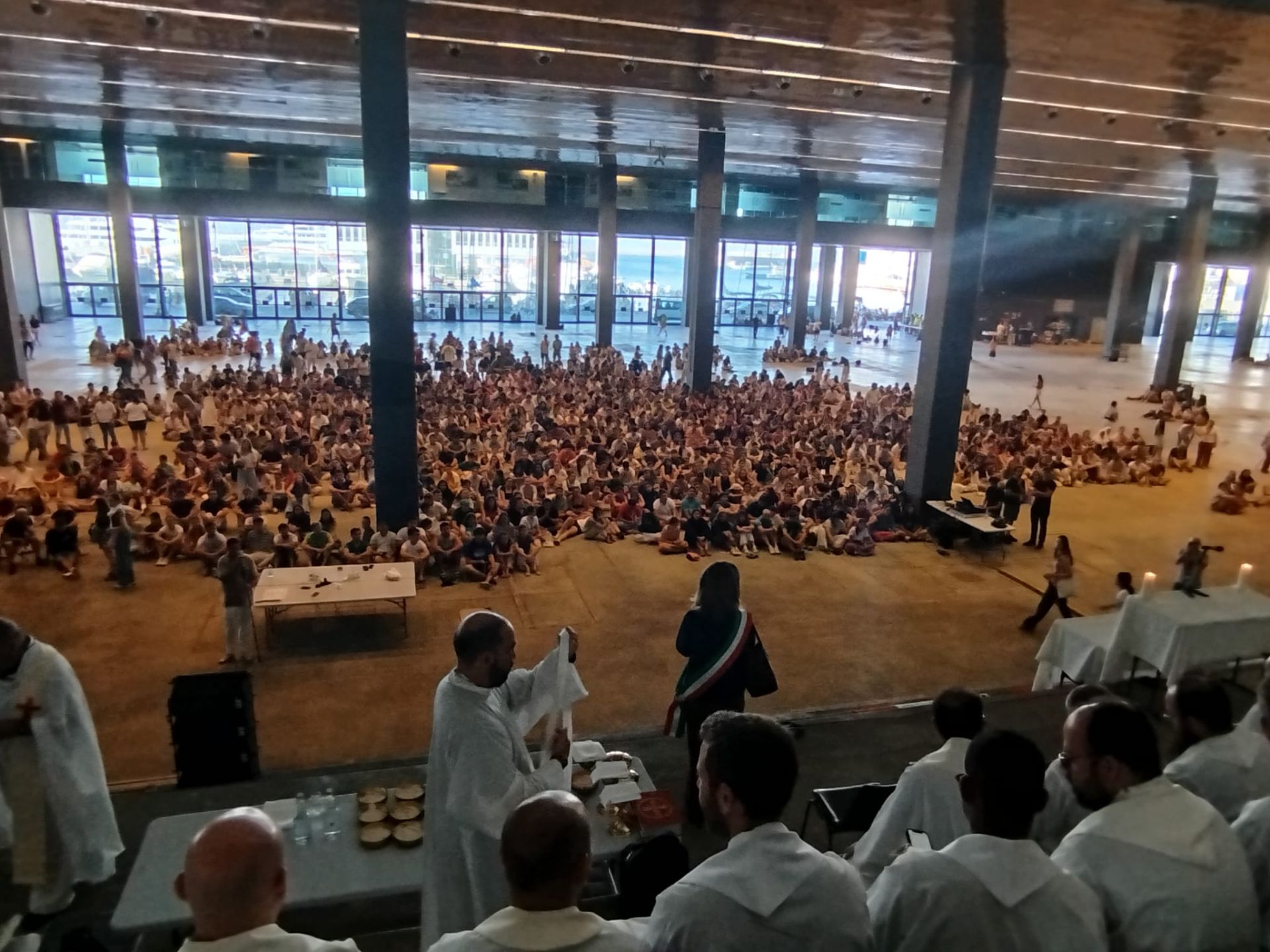 Oltre 1800 giovani spagnoli accolti a Genova dopo il Giubileo