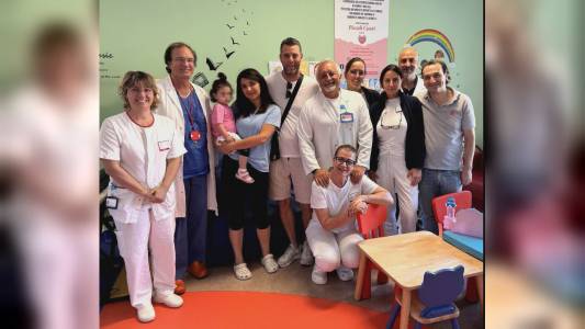 Gaslini: rarissimo intervento cardiochirurgico, rimosso teratoma al cuore a bimba di 20 mesi