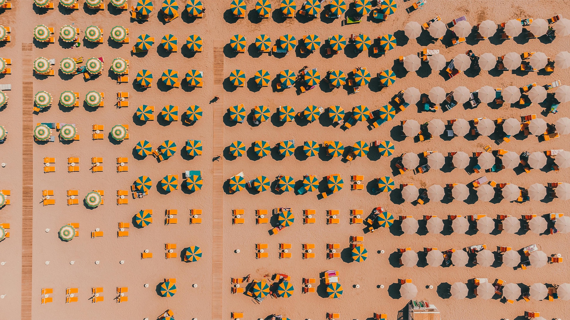 Coste sovraffollate, otto province balneari tra le più colpite dall'eccesso di turismo