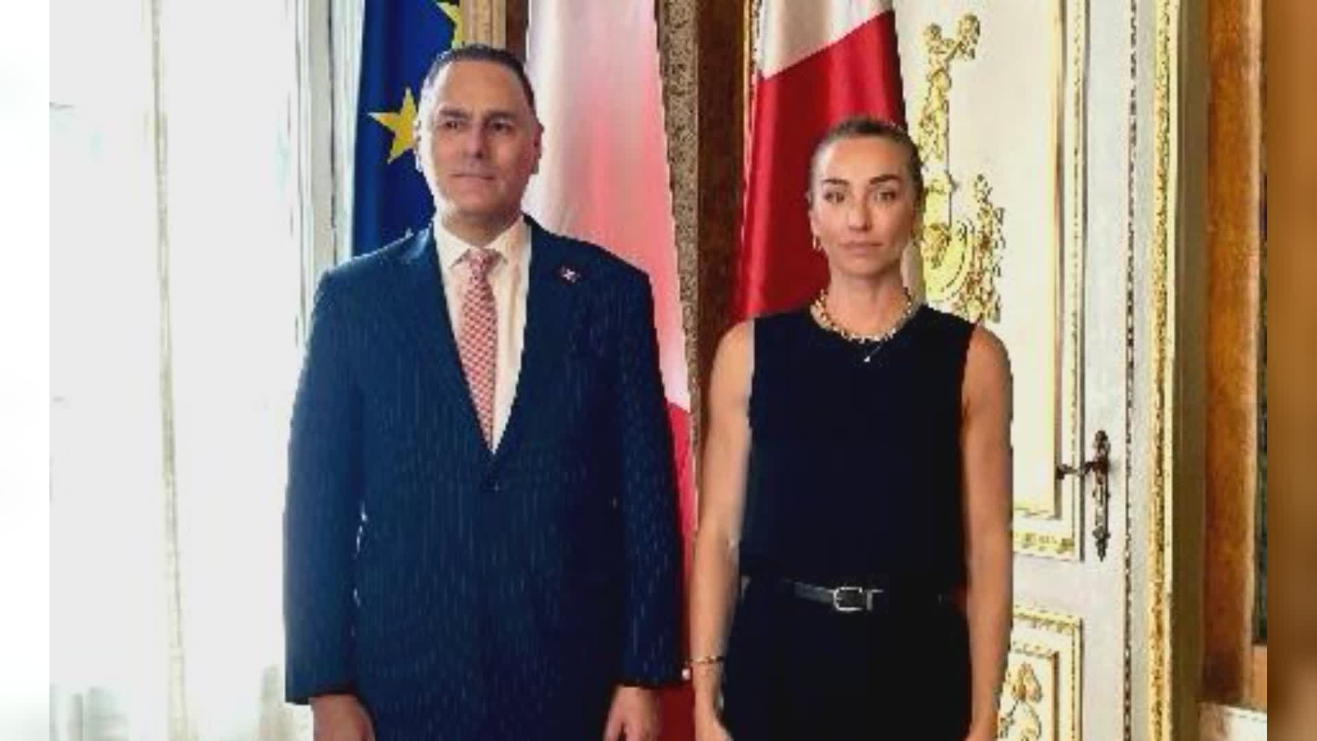 Genova rafforza legame con Perù: sindaca Salis incontra console Tavera per progetti comuni su arte e architettura