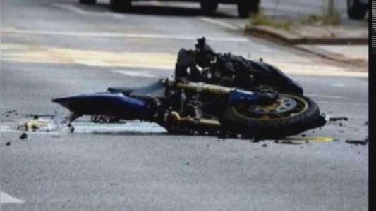 Spotorno, incidente in A10: muore motociclista, in gravi condizioni la passeggera