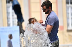 Liguria nella morsa del caldo, bollino rosso a Genova per l’ondata più intensa