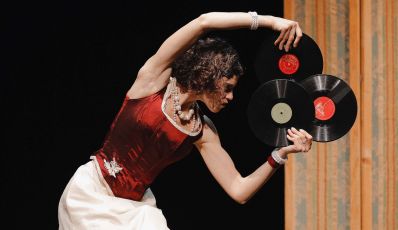 Festival Nuove Terre: lirica, intelligenza artificiale e clown a Levanto, Moneglia e Bonassola