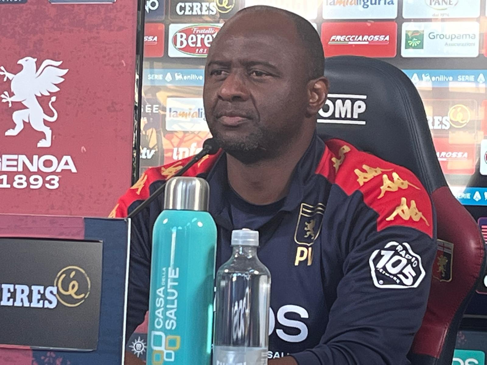 Vieira carica il Genoa: “Pronti per il Lecce, ma sarà un match duro. Colombo o Vitinha? In attacco abbiamo soluzioni”