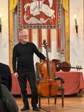 Montoggio: martedì sera Antonio Fantinuoli al violoncello con visita guidata alla quadreria della chiesa