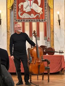 Montoggio: martedì sera Antonio Fantinuoli al violoncello con visita guidata alla quadreria della chiesa