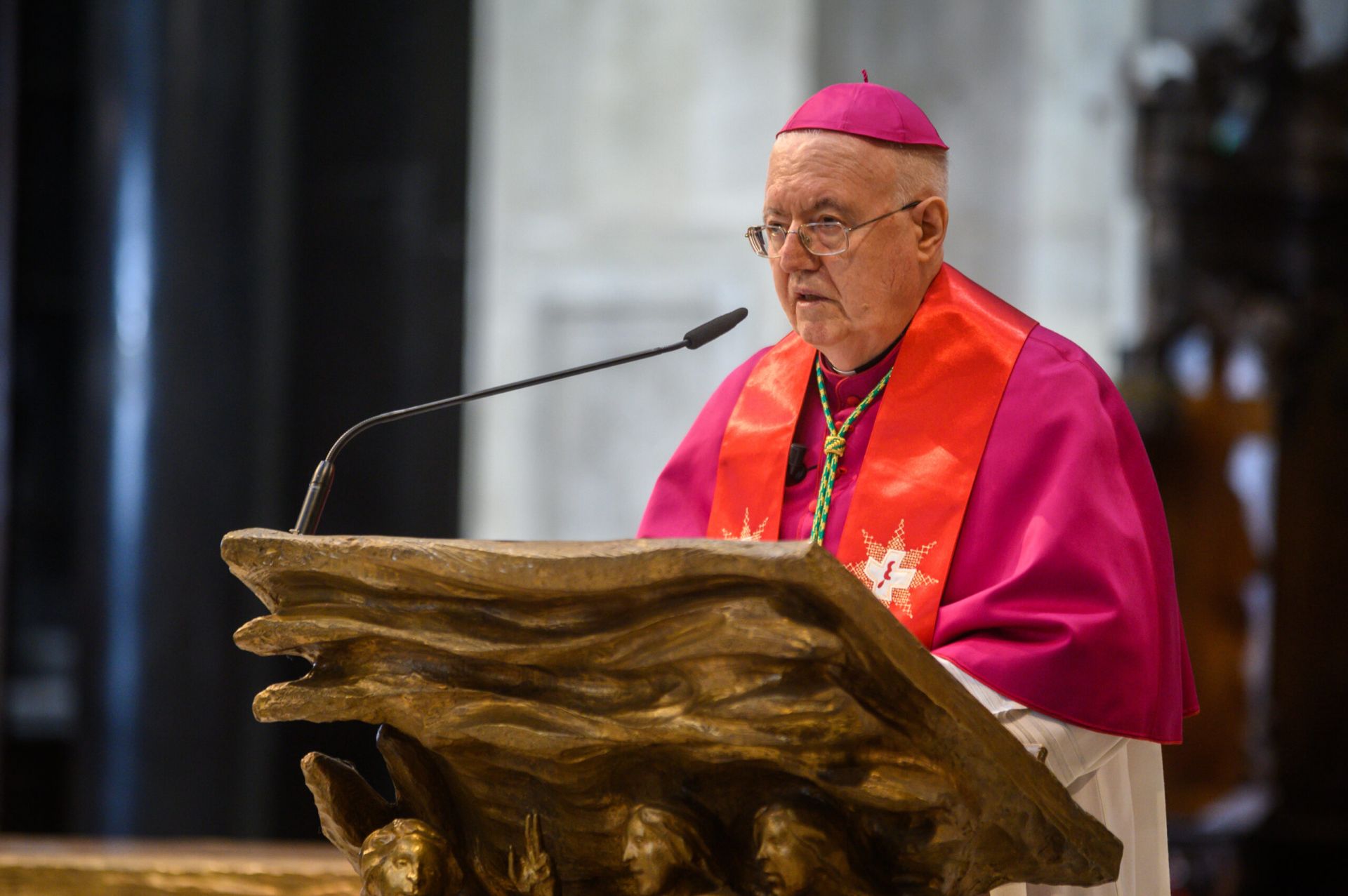 Scomparsa Mons. Nosiglia, il cordoglio della Regione Liguria: “Un grande uomo di fede”