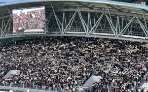 Spezia, poche emozioni al Picco contro il Catanzaro: finisce 0-0