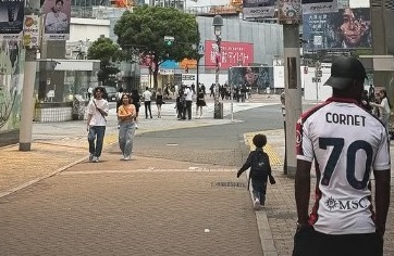 Genoa, l'indizio social avvicina il ritorno di Cornet. Visite per Onana, Vasquez rinnova