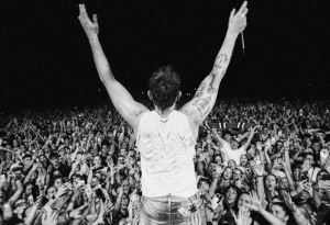 A Genova è Olly-mania: biglietti esauriti in poche ore, annunciata una seconda data del tour al 'Ferraris'