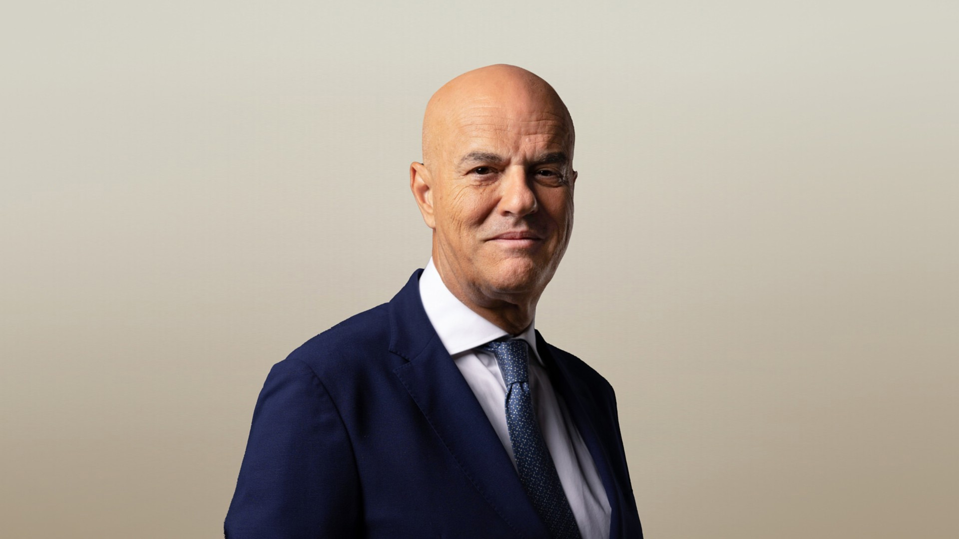 Prezzo del gas, Descalzi (Eni): "Stabile ma va verso crescita"